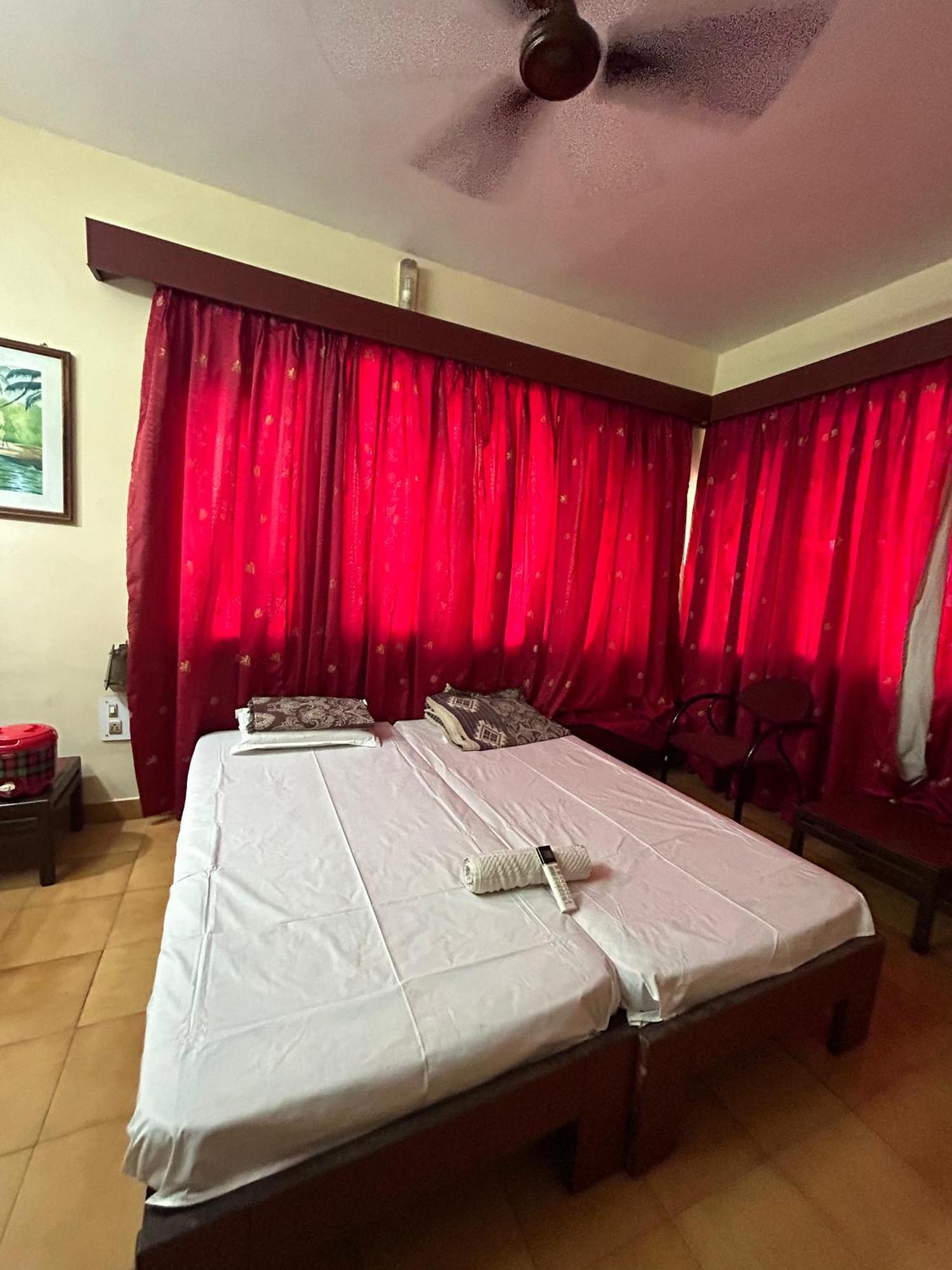 Hotel Prabha Ratnāgiri Dış mekan fotoğraf